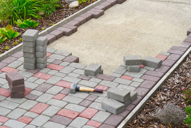 Best Local Driveway Pavers  in Moss Point, MS